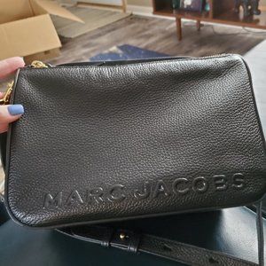 Marc Jacobs Soft Box Black on black